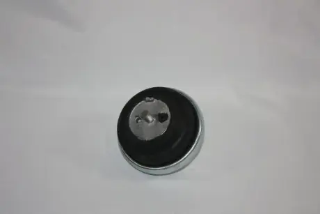 Опора двигуна Opel Omega A 2.4/2.0 88- DELLO 130111910