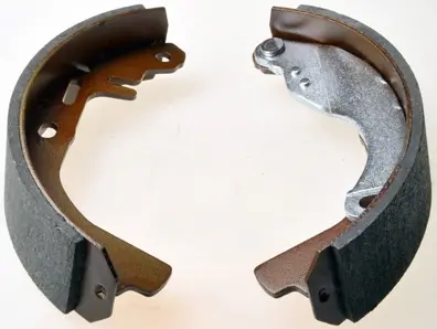 Комплект тормозных колодок DENCKERMANN B120074