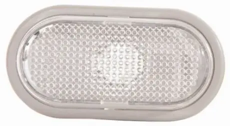 Вказ. пов. на крилі лів.=пра. NIS MICRA 03-10 DEPO 442-1411N-UE