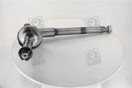 Цапфа поворотна МТЗ права (з гайками) <ДК> DK 70-3001085-01