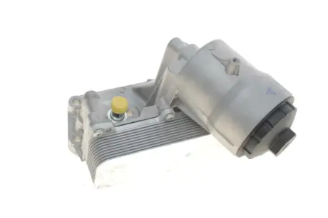 Корпус фільтра масляного (з радіатором) VW Touareg 2.5-6.0 03-10/T5 2.5TDI 03-09 DPA 11151775401