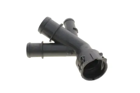 Фланець системи охолодження Audi A3/VW Golf VII/Passat 12-20 DPA 11221781601