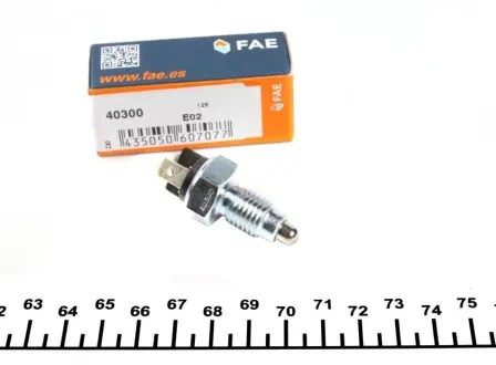 Reverse light switch. Выключатель фонаря заднего хода FAE 40300