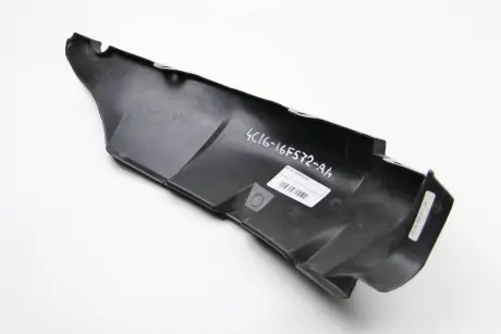 Підкрилок пер. Transit 00-06 ПР. FORD 4C1616F572AA