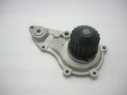 Water pump. Насос системы охлаждения GMB GWCR33A