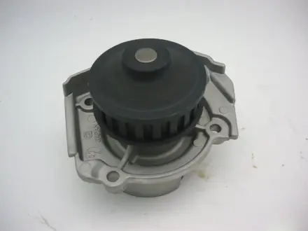 Water pump. Насос системы охлаждения GMB GWFI13A