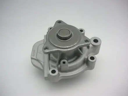 Помпа водяная GMB GWHO10A