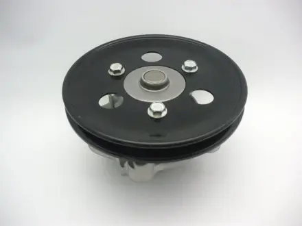 Water pump. Насос системы охлаждения GMB GWHO13AP