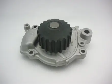 Помпа водяная GMB GWHO24A