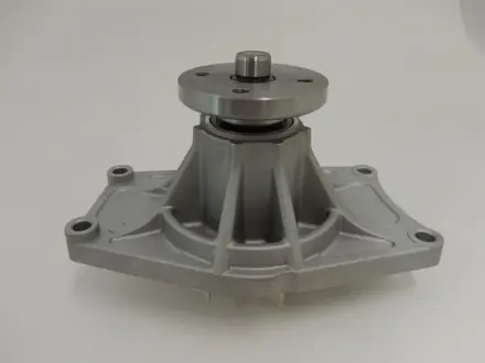 Насос водяний Hyundai HD 72/78 3.9 (D4DD/DB) GMB GWHY206A