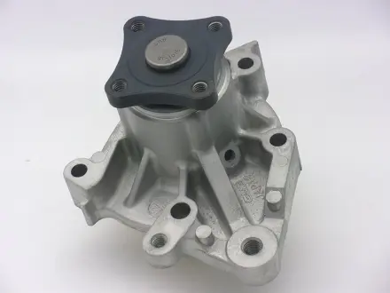 Water pump. Насос системы охлаждения GMB GWM71A