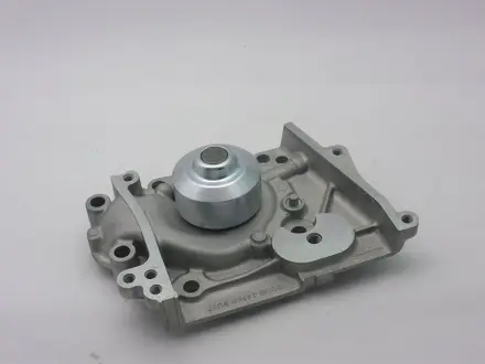 Насос водяной двигателя GMB GWSU17A