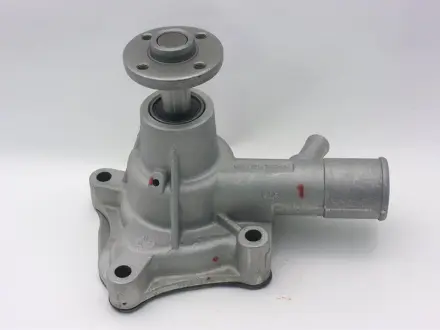 Помпа водяная GMB GWT03A