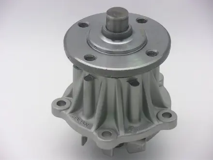Помпа водяная GMB GWT55A