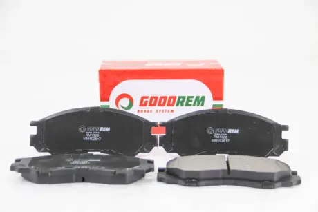 Гальмівні колодки пер. L200/Strakar/L400/Space Gear 94-07 (без сигналізатора) GOODREM RM1328