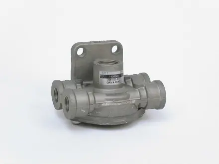 Клапан пневмопідвіски HALDEX 356022011