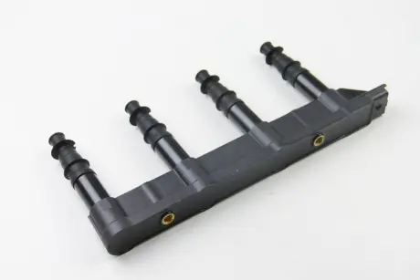 Котушка запалення CITROEN(C2,C3,C4)/PEUGEOT(1007,207,307) 1.4 03- HELLA PAGID 5DA358000311