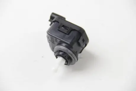 Коректор фари ASTRA 98-10 HELLA PAGID 6NM007878351