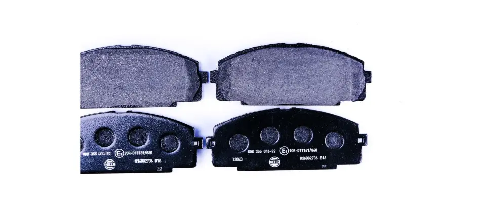 Комплект тормозных колодок, дисковый тормоз HELLA PAGID 8DB355016921 (фото 1)