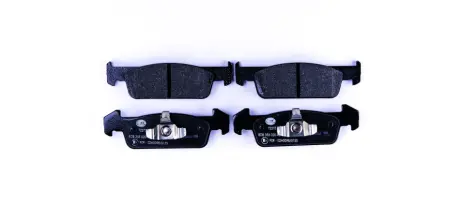 Гальмівні колодки перед. Dacia Logan, Renault Sandero13- HELLA PAGID 8DB355020421