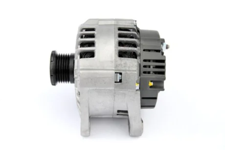 HELLA MITSUBISHI Генератор CARISMA 1.9 DI-D 00-06, OPEL MOVANO A 1.9 DTI 01-, VOLVO S40 I 1.9 DI 00-03, NISSAN PRIMASTAR 1.9 dCi 80 02-, RENAULT LAGUNA II 1.8 16V HELLA PAGID 8EL011710561