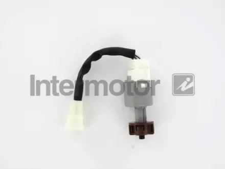 Brake light switch. Выключатель стоп сиганала INTERMOTOR 51547