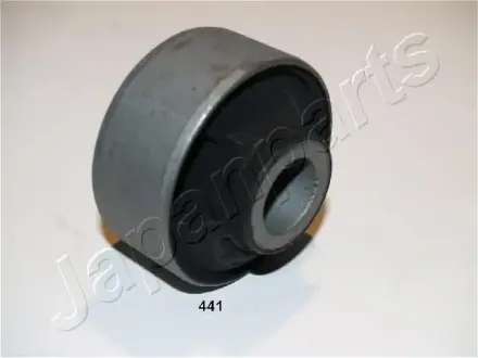 Кронштейн, подушки рычага JAPANPARTS RU441