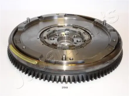 Маховик JAPANPARTS VL200