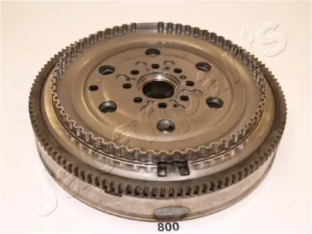 Маховик JAPANPARTS VL800