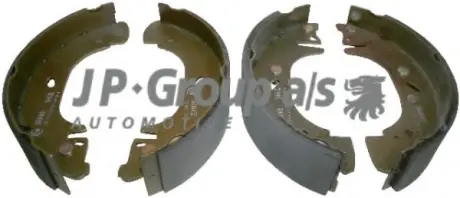 Комплект тормозных колодок JP GROUP 1563900210