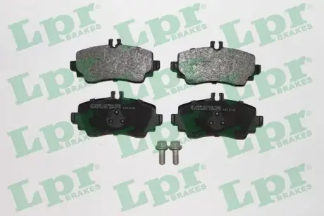 Комплект тормозных колодок, дисковый тормоз LPR 05P670