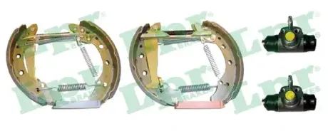 Комплект тормозных колодок LPR OEK301