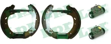Комплект тормозных колодок LPR OEK310