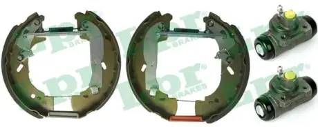 Комплект тормозных колодок LPR OEK323