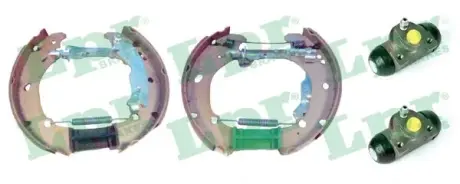 Комплект тормозных колодок LPR OEK430