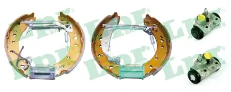 Комплект тормозных колодок LPR OEK518