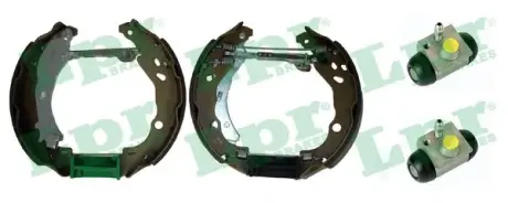 Комплект тормозных колодок LPR OEK551