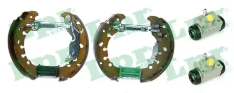 Комплект тормозных колодок LPR OEK622