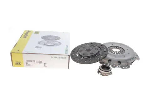 Комплект зчеплення Toyota Hilux V/VI 2.4D, 91-97 (d=230mm) LUK 623176660