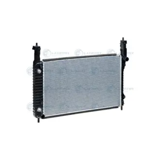 Радіатор охолодження Captiva 2.0TD (06-) МКПП (673*408*26) (LRc 0545) Luzar LUZAR LRc0545