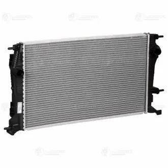 Радиатор охолодження Renault Megane III (08-)/Fluence (08-) 1.9D/2.0i M/A (LRc 0904) Luzar LUZAR LRc0904