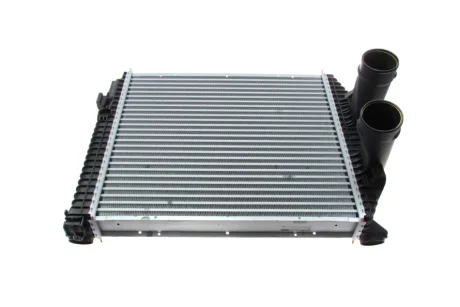 Радиатор интеркулера MAHLE CI 114 000P