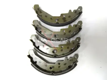 Комплект тормозных колодок MAXGEAR 190275