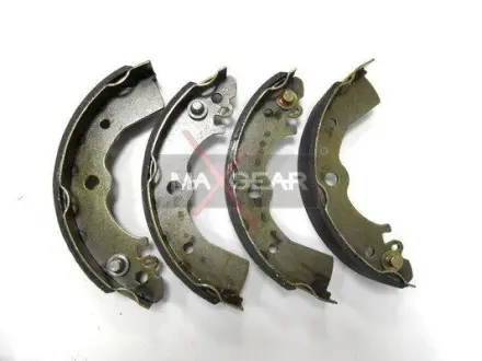 Комплект тормозных колодок MAXGEAR 190284