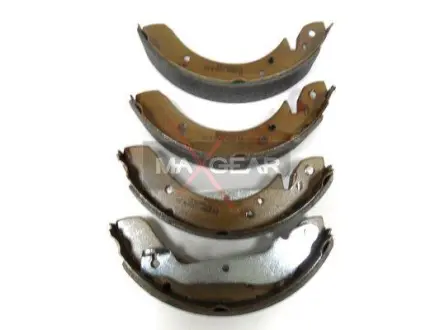 Комплект тормозных колодок MAXGEAR 190334