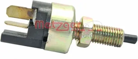 Brake light switch. Выключатель стоп сиганала METZGER 0911001