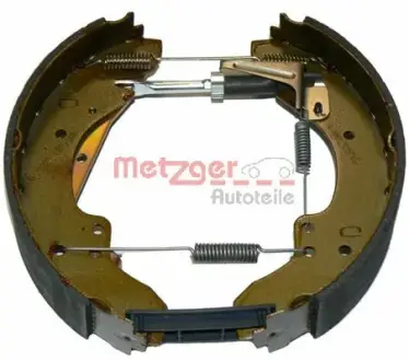 Комплект тормозных колодок METZGER MG383V