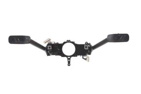 Перемикач підрульовий (з шлейфом) VW Crafter 16-/Tiguan 16-/Skoda Octavia 12- MEYLE 1008500025