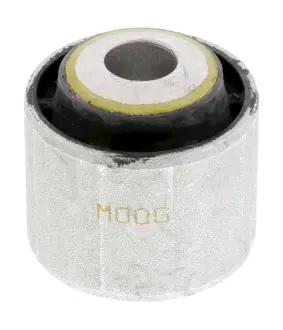 Сайлентблок заднього важеля MOOG MESB8821