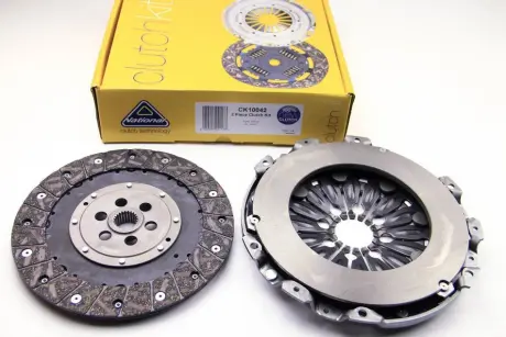 Комплект зчеплення Ford Focus 2.0 TDCi 03-12/Volvo S40/V50 2/0D 04-10 (d=240mm) NATIONAL CK10042